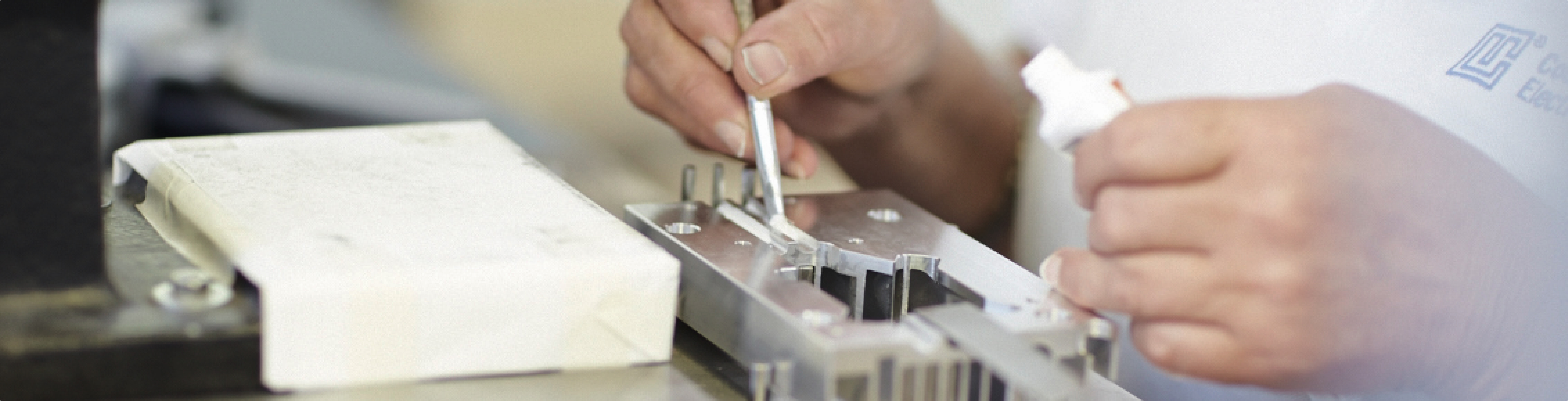 anschluesse schweißen an edelstahlrohr kuehlkoerpertechnologie